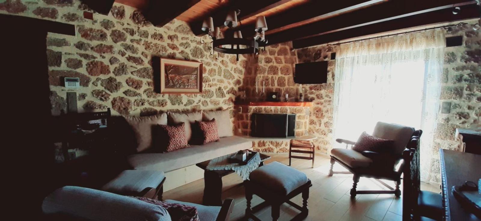 Νόστος Villa Ано Трикала Екстериор снимка
